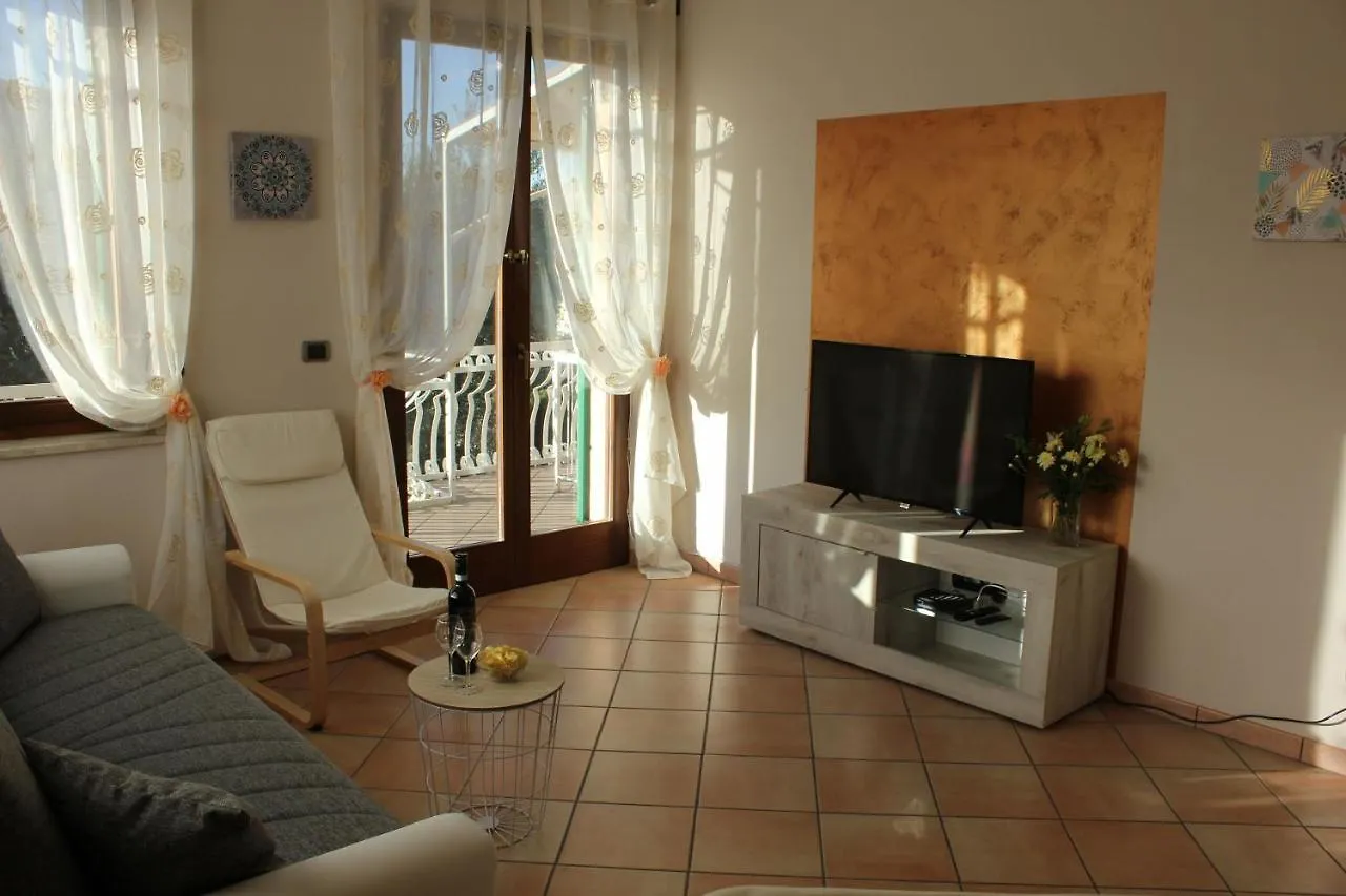 Villa Olivi Lazise 0*,  Itálie